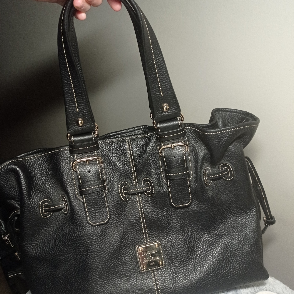 Dooney and Bourke Large Chiara Purse Black